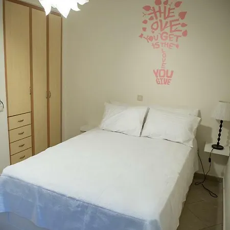 Amazing Beach House With Access To Private Beach!! Hébergement de vacances *